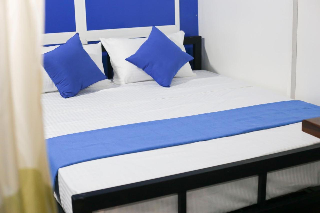 Airport Residence Inn كاتوناياكى المظهر الخارجي الصورة